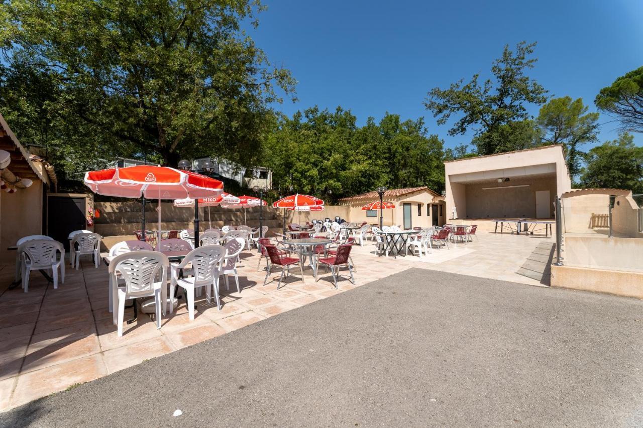 Camping Lou Cantaire Hotel Fayence Bagian luar foto