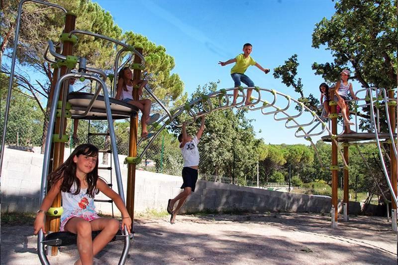 Camping Lou Cantaire Hotel Fayence Bagian luar foto