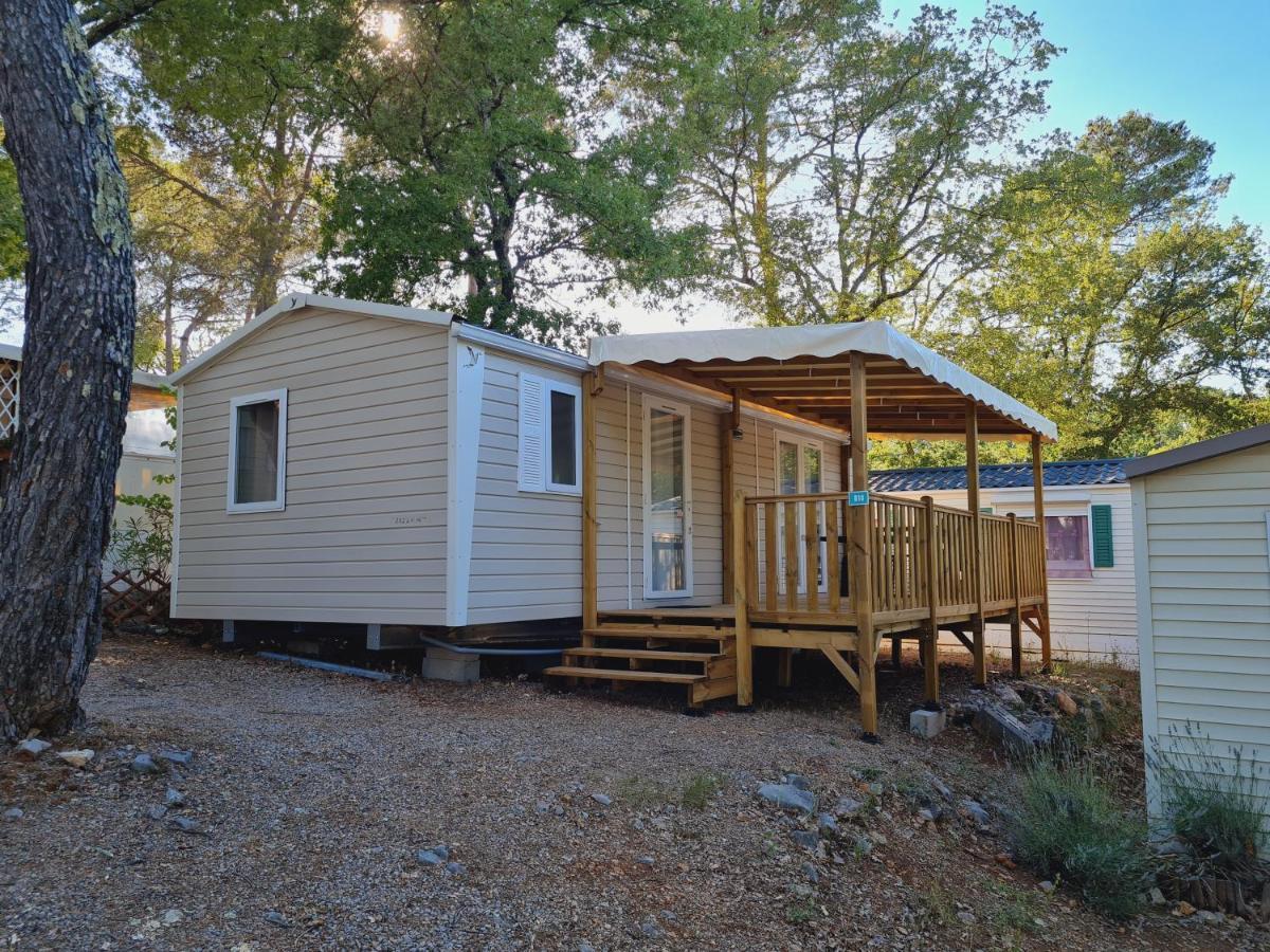 Camping Lou Cantaire Hotel Fayence Bagian luar foto