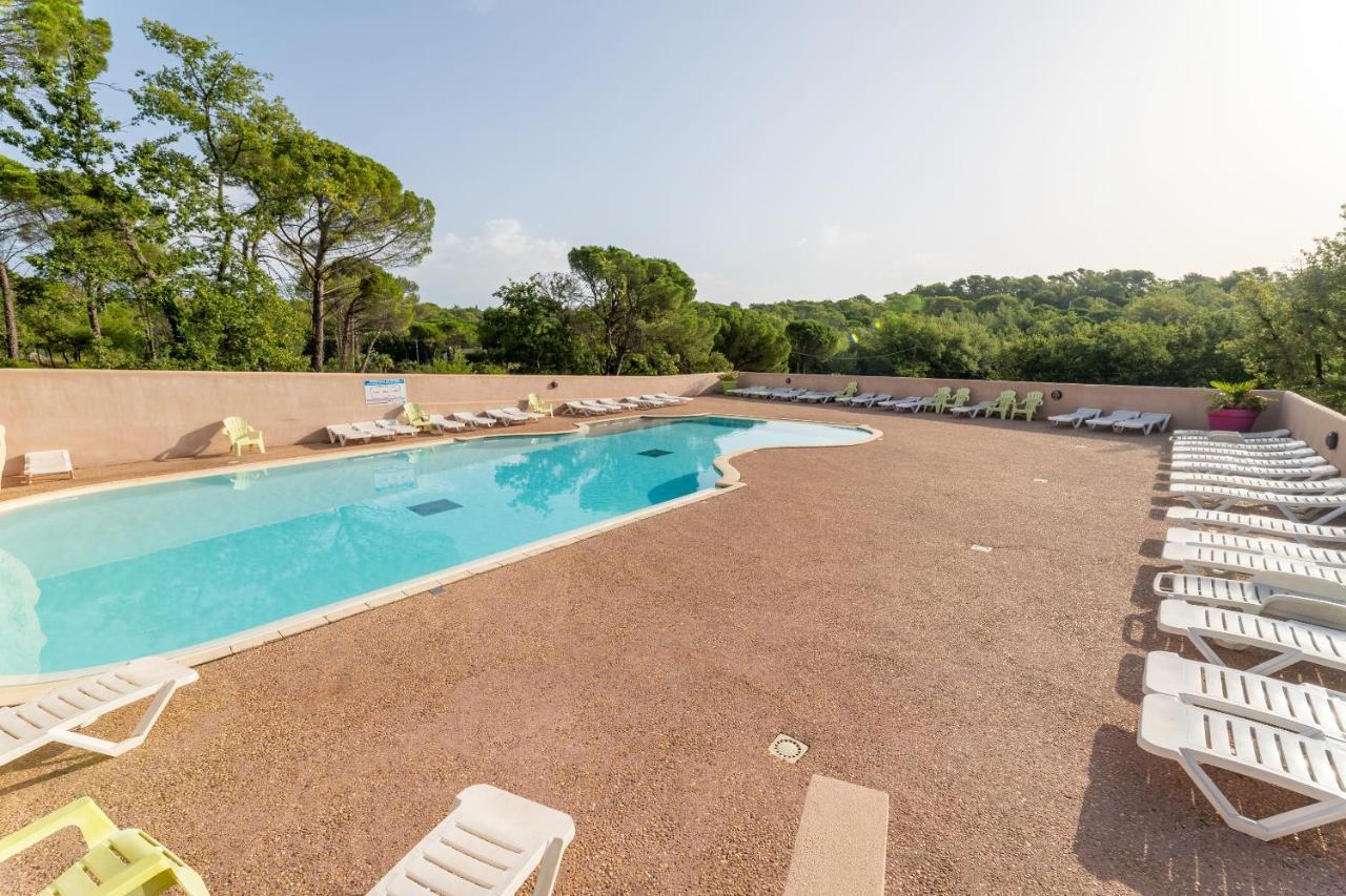 Camping Lou Cantaire Hotel Fayence Bagian luar foto