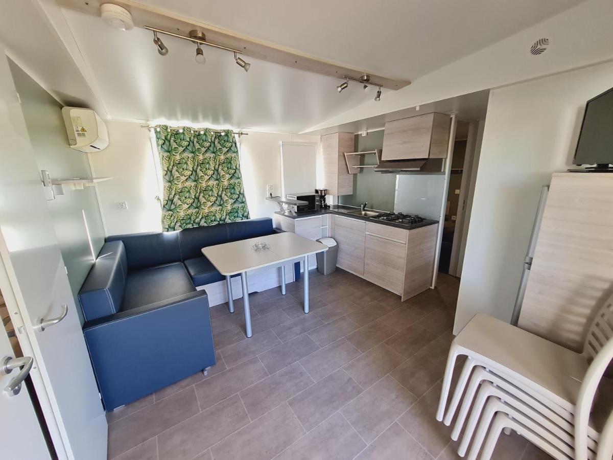 Camping Lou Cantaire Hotel Fayence Bagian luar foto