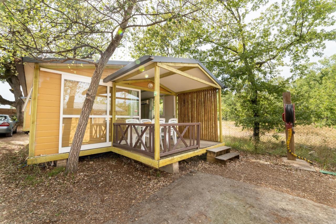 Camping Lou Cantaire Hotel Fayence Bagian luar foto