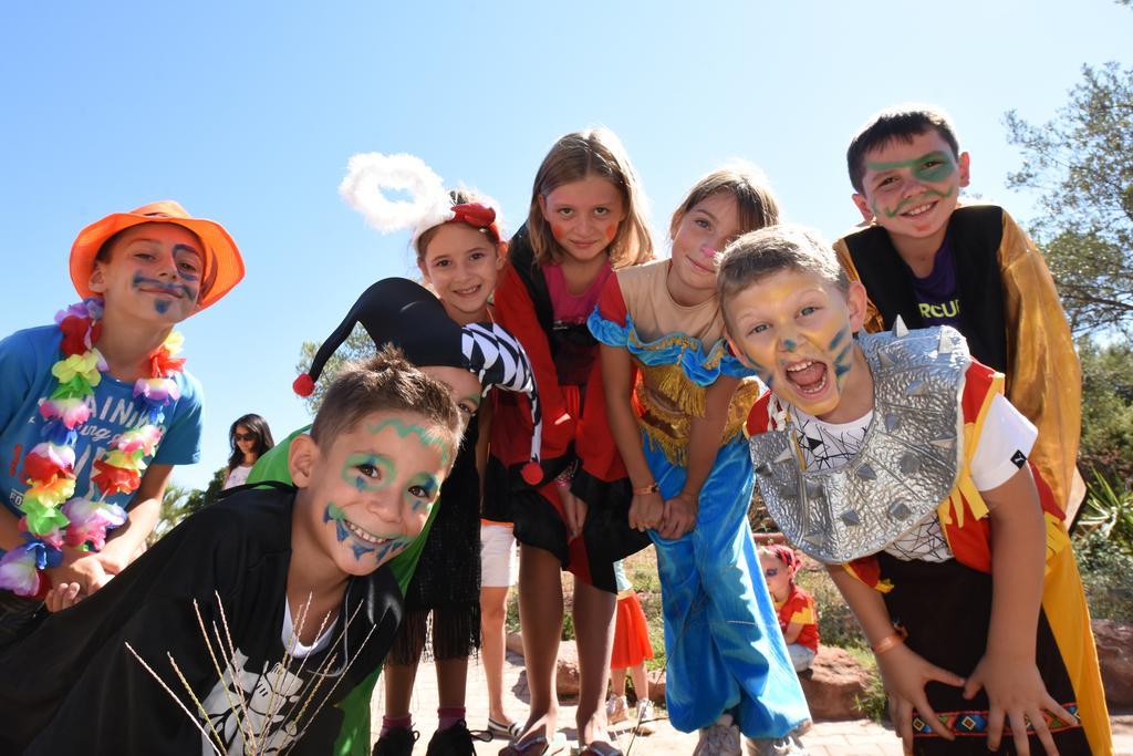 Camping Lou Cantaire Hotel Fayence Bagian luar foto