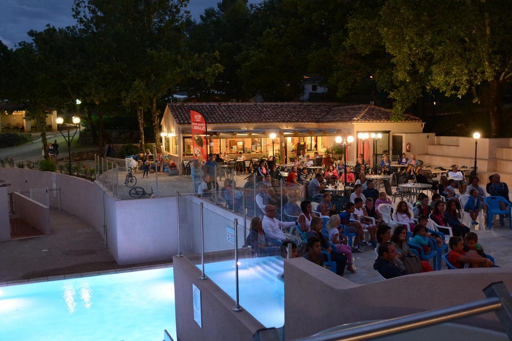 Camping Lou Cantaire Hotel Fayence Bagian luar foto